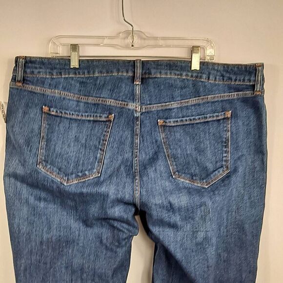 Ladies Plus size jeans NWT - Picture 7 of 9